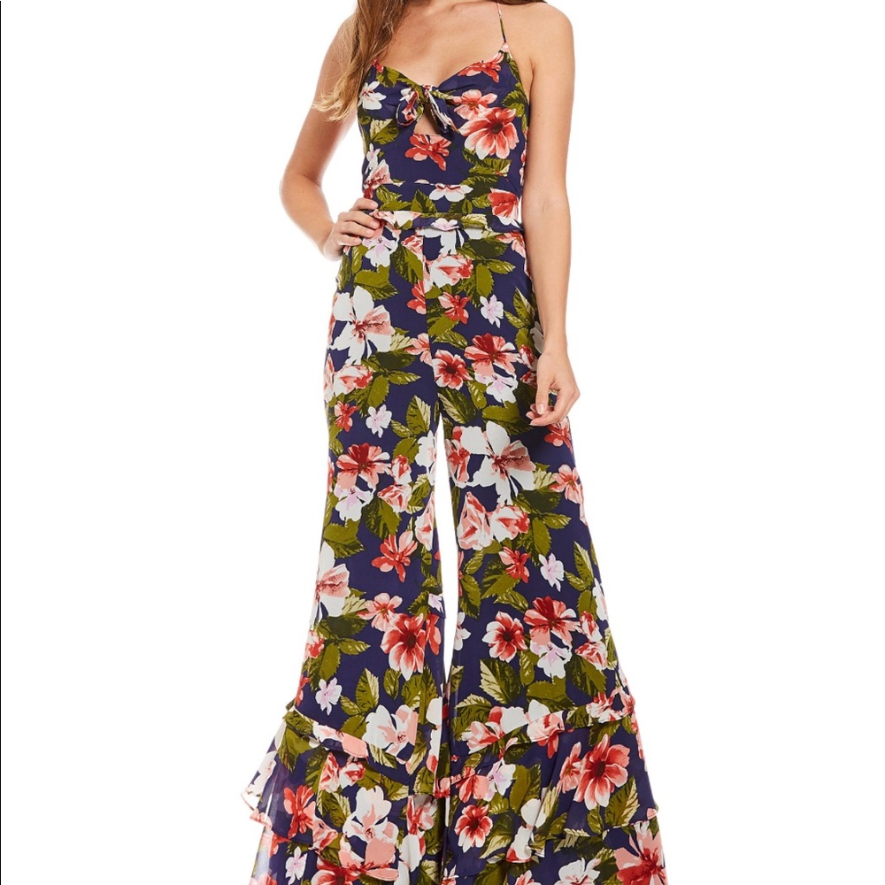 Wide leg jumpsuit